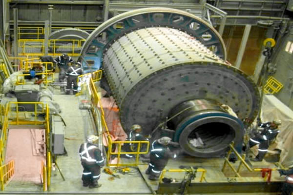 Quartz sand ball mill